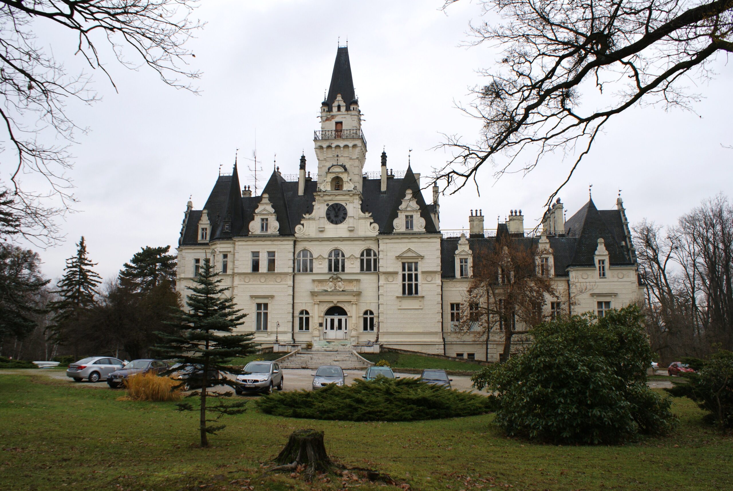Služby 17